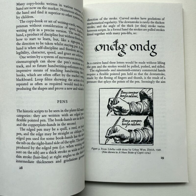 A book of Scripts книга каліграфія гостре пласке перо коперплейт купити Україна Київ Перо Маркет