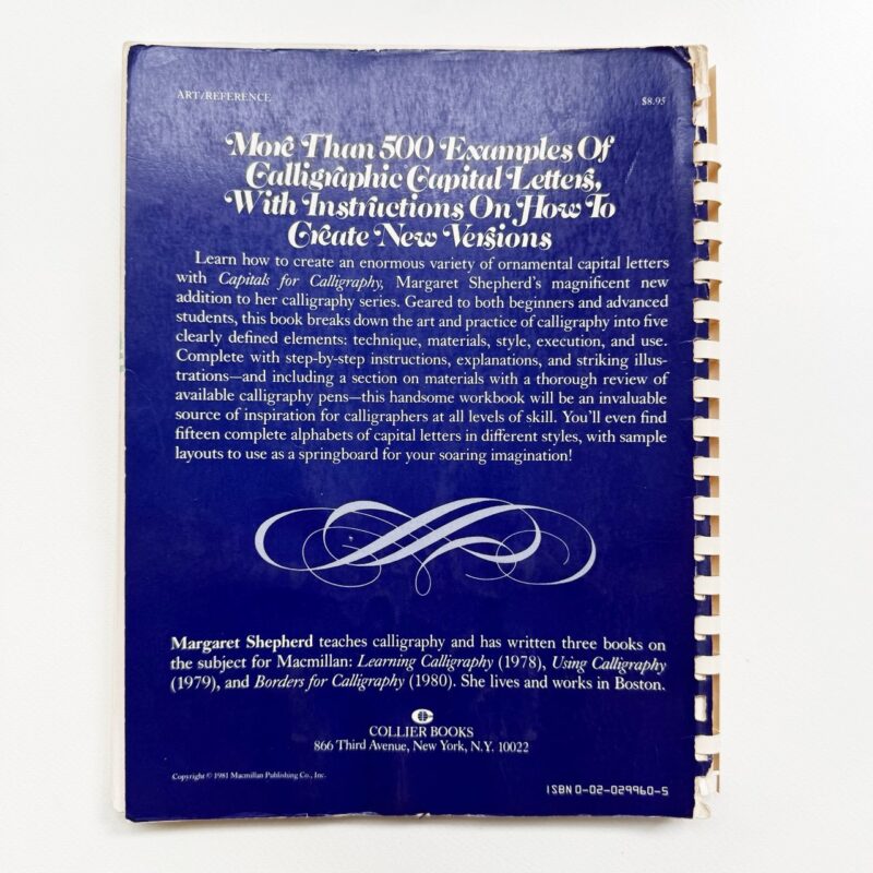 Capitals for Calligraphy книга каліграфія летеринг буквиці купити Україна Київ Перо Маркет