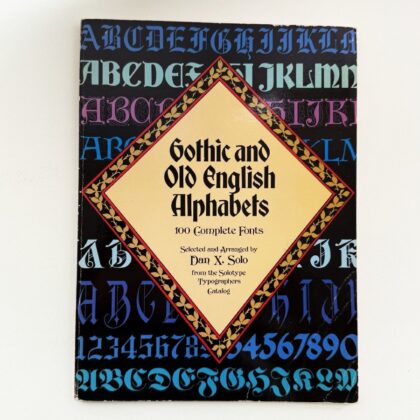 Gothic and Old English Alphabets книга каліграфія летеринг готика блеклеттер шрифти купити Україна Київ Перо Маркет
