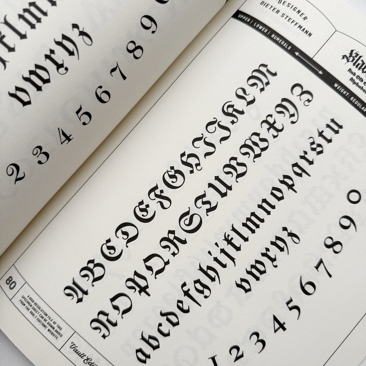 книжка каліграфія готика блеклеттер пласке перо Blackletter and Old English Lettering купити Україна Київ Перо Маркет